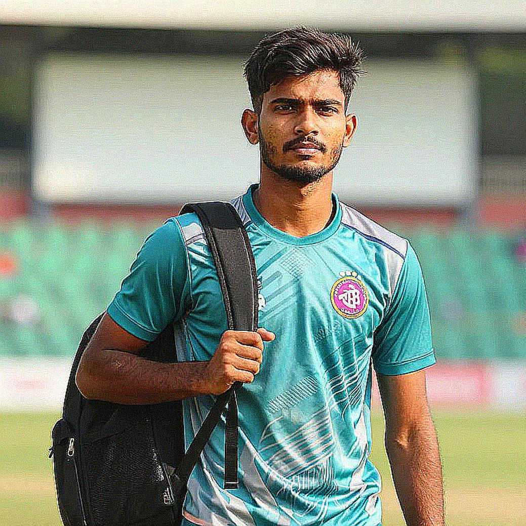 ৩৩তম ড. আর. এল. হেম্যান ট্রফি ২০২৬: দ্বিতীয় লেগের প্রি-শো আসলে ট্রফির রসিদ, ট্রেলার নয়
