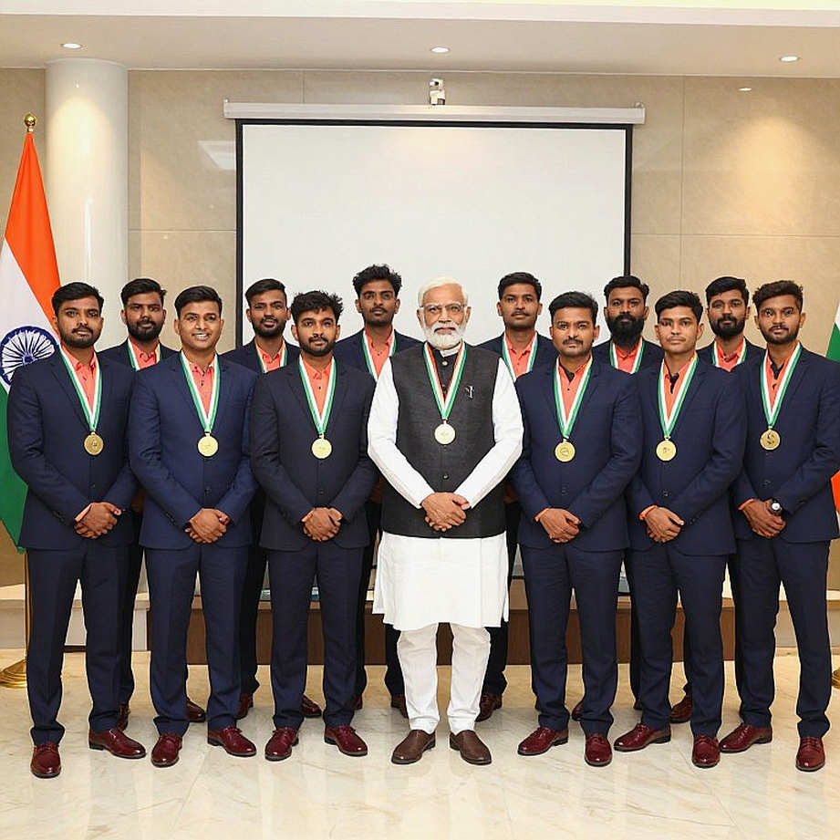 এক পয়েন্টের ফাইনাল, চারটি ভিন্ন ফাইনালিস্ট: নারী কাবাডিতে ভারতের চার সোনার পেছনে আসলে কী আছে