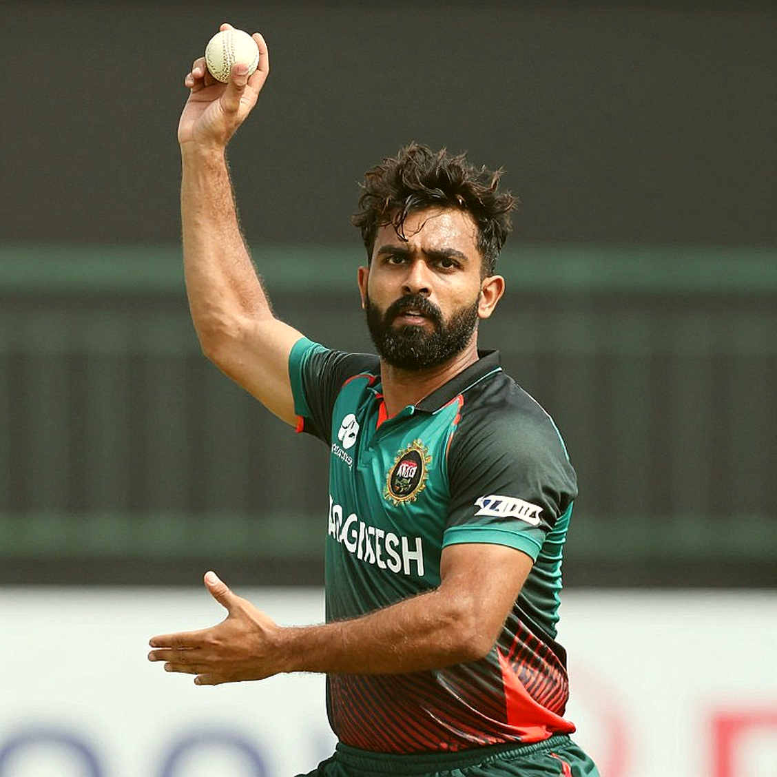 মেঘলা আকাশ, সবুজ পিচ আর একটি লাইভ ব্লগের নীরবতা: জেবেরহায় দ্বিতীয় টেস্টের প্রথম দিনের আগে যা বলা যায় এবং যা বলা যায় না